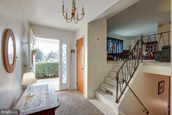 $379,900 | 121 Sonant Drive, Newark, DE 19713