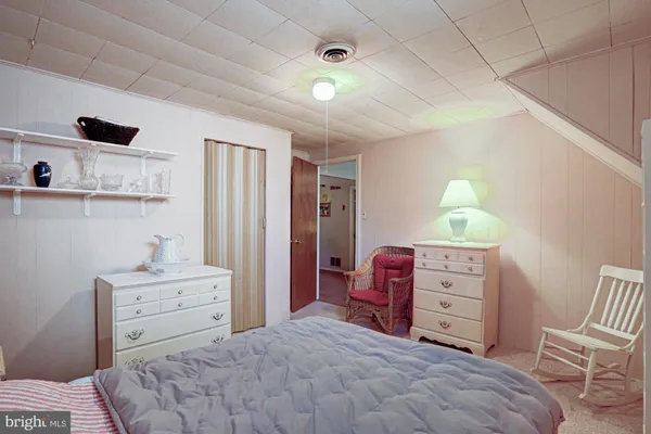 $379,900 | 121 Sonant Drive, Newark, DE 19713