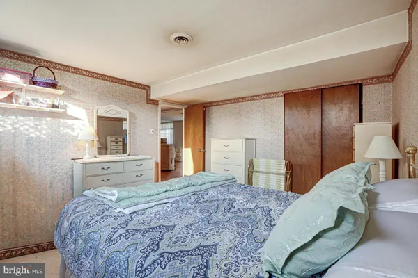 $379,900 | 121 Sonant Drive, Newark, DE 19713