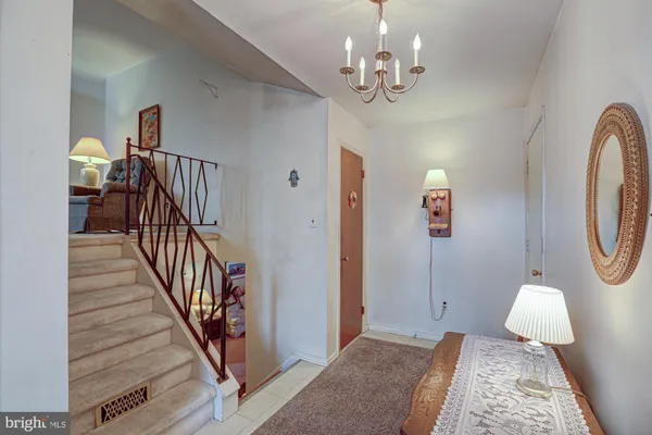 $379,900 | 121 Sonant Drive, Newark, DE 19713