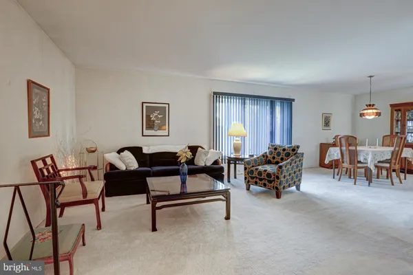 $379,900 | 121 Sonant Drive, Newark, DE 19713