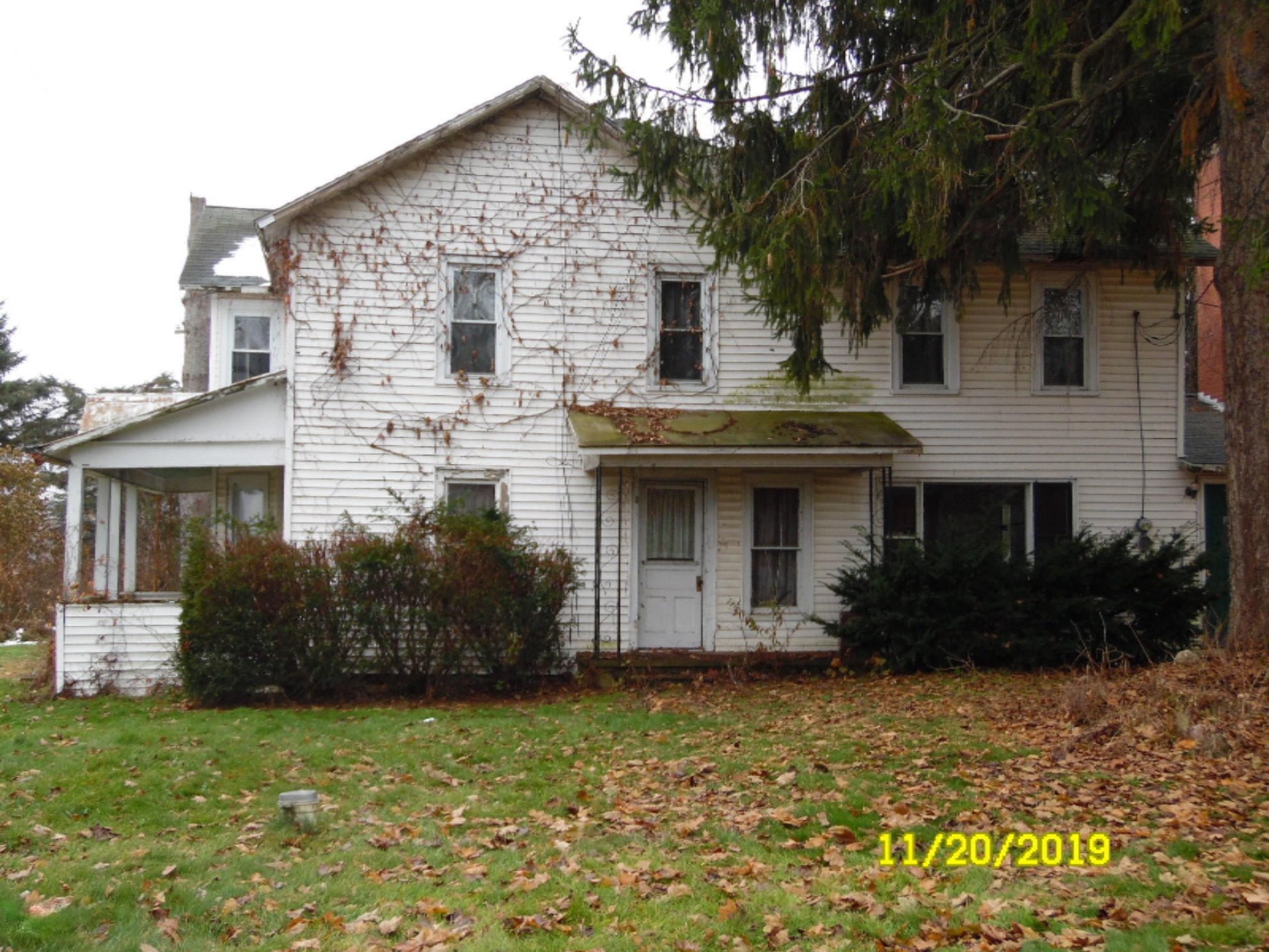 58280 Farrand Road Colon, MI 49040 - Photo 2 of 39 SAM_8434