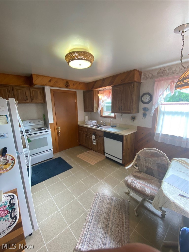 7270 Ridge Road Cleveland, OH 44129 - Photo 16 of 17