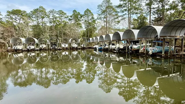 a view of a lake with houses