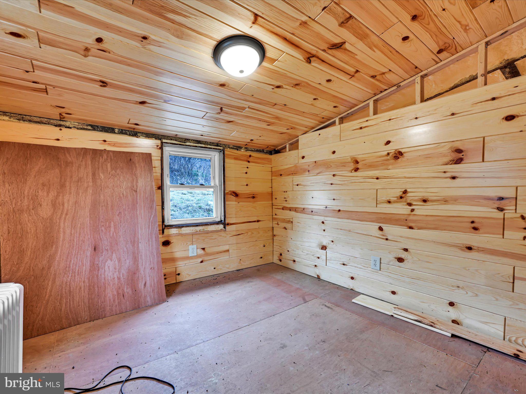 87 Saw Mill Road Pine Grove, PA 17963 - Photo 13 of 22 Gallery Image 13