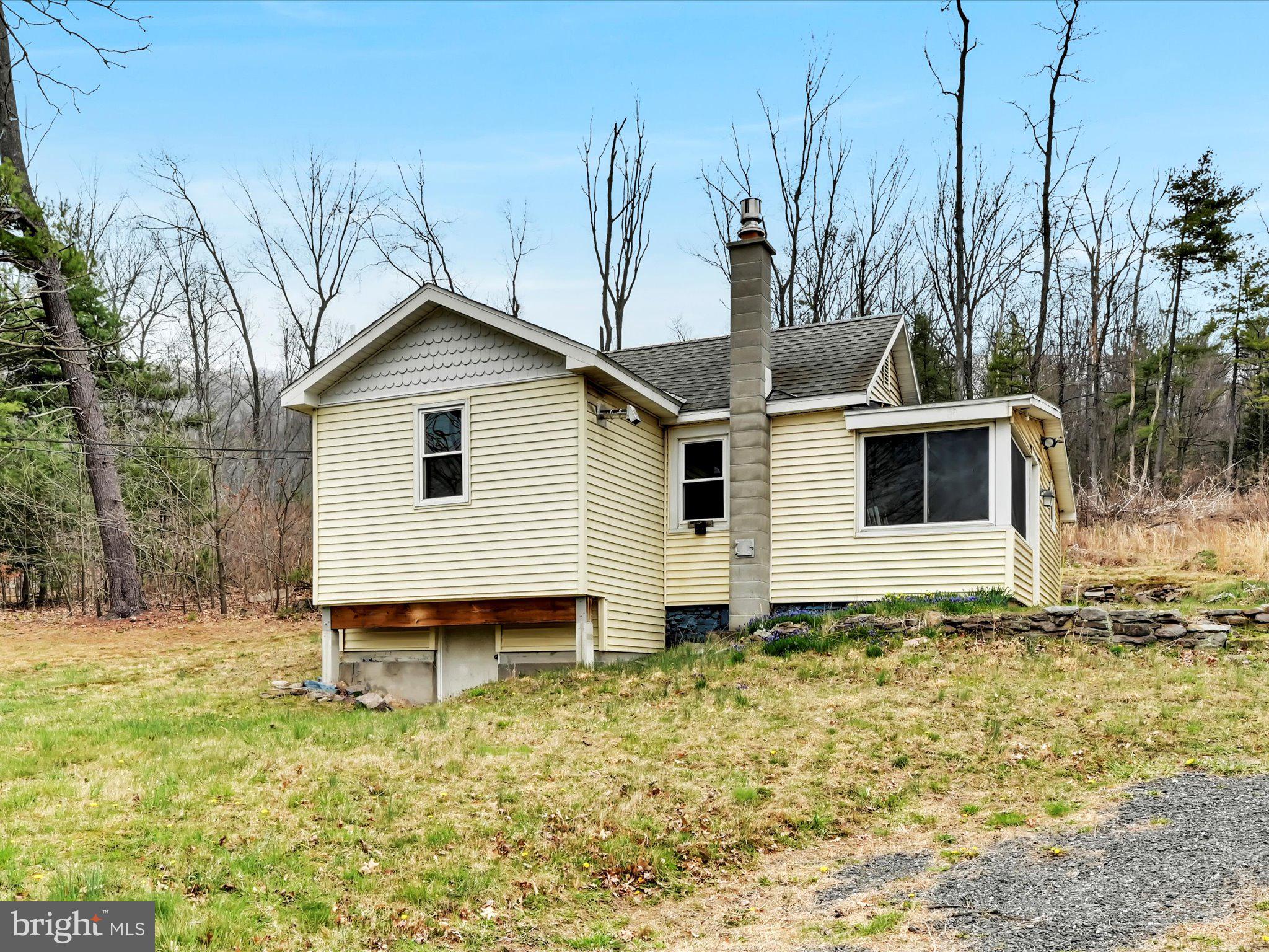 87 Saw Mill Road Pine Grove, PA 17963 - Photo 7 of 22 Gallery Image 7