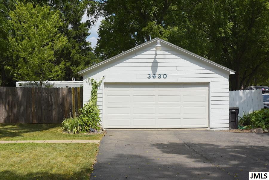 3630 West Parnall Road Jackson, MI 49201 - Photo 21 of 23 Photo 21