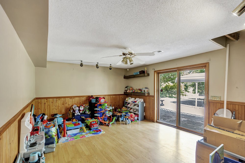 402 Simpson Street Westminster, SC 29693 - Photo 27 of 37 Gallery Image 27
