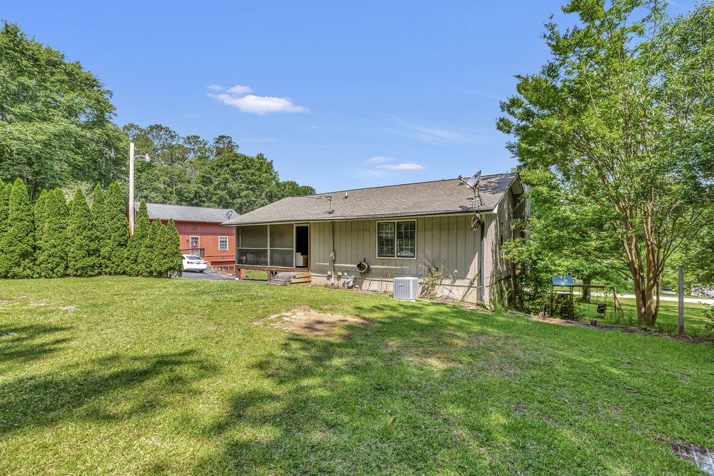 402 Simpson Street Westminster, SC 29693 - Photo 32 of 37 Gallery Image 32