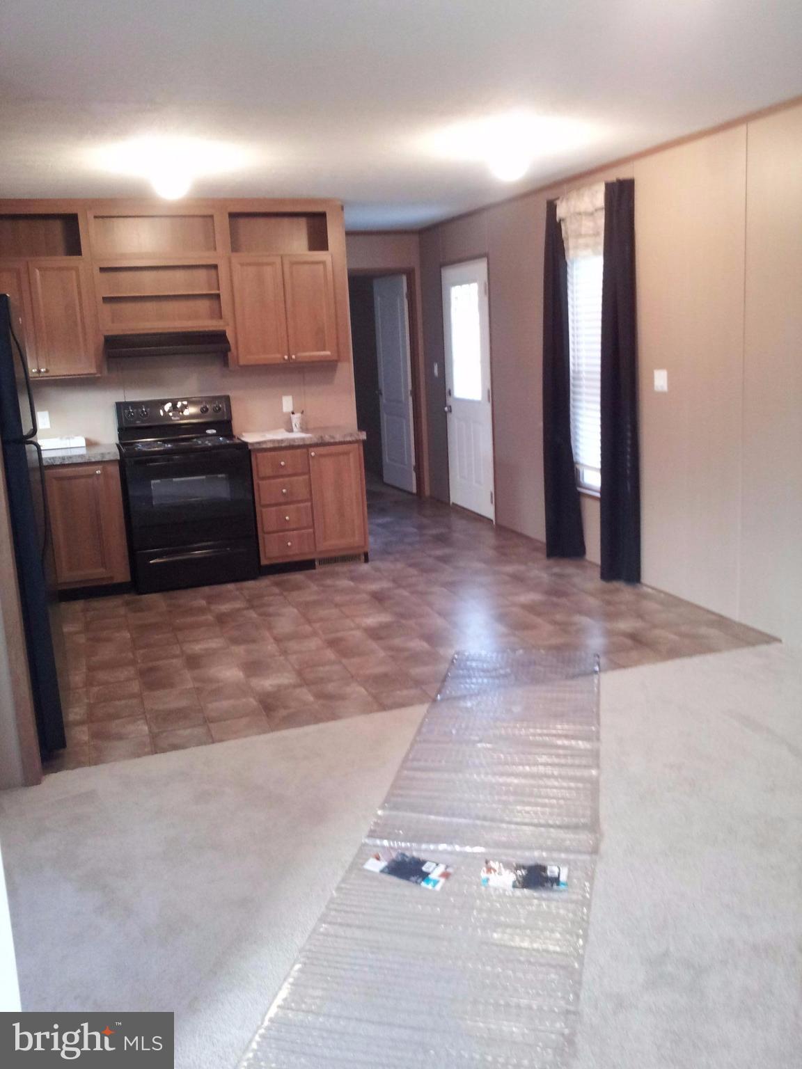 2093 Sam Mason Road Bunker Hill, WV 25413 - Photo 4 of 10 Interior (General)