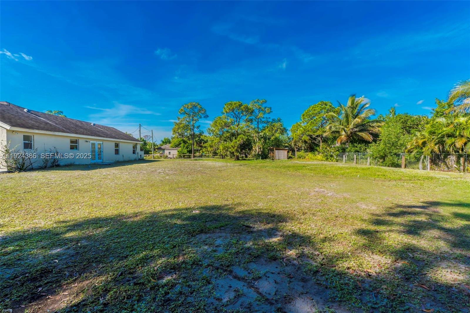 17607 88th Road North Loxahatchee, FL 33470 - Photo 35 of 56 a view of an ocean and beach