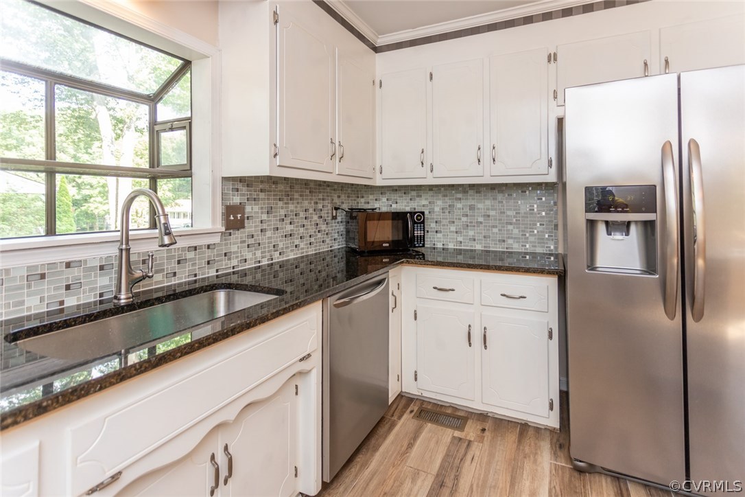 2953 Maplevale Road Chester, VA 23831 - Photo 7 of 50 Gallery Image 7