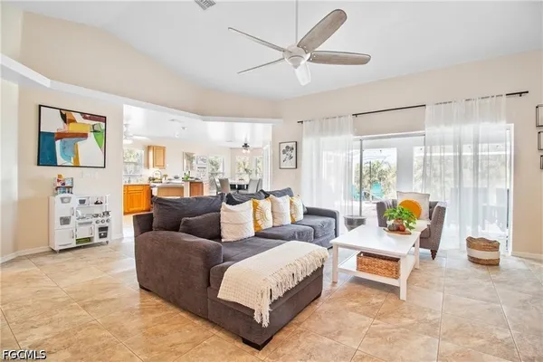 $2,100 | Undisclosed Address, Cape Coral, FL 33914
