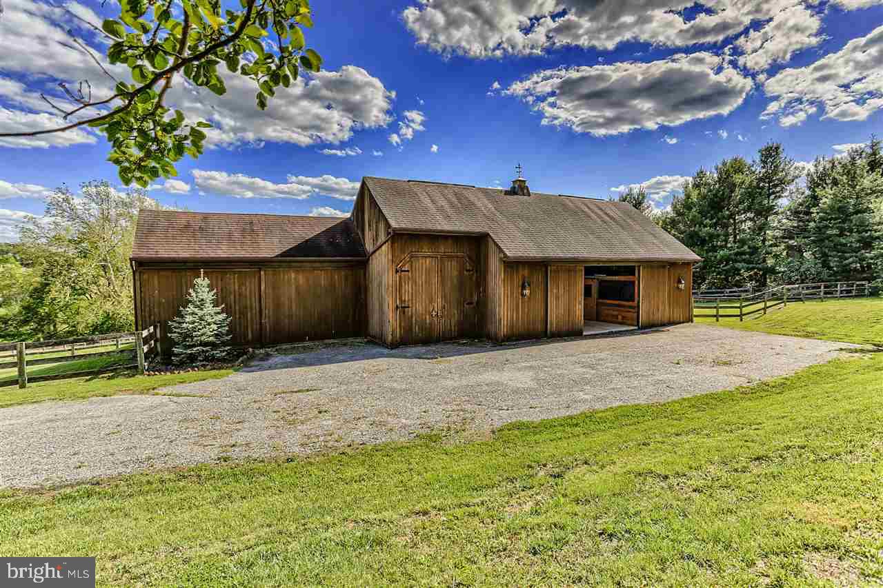 820 Cooper Road Hanover, PA 17331 - Photo 30 of 36