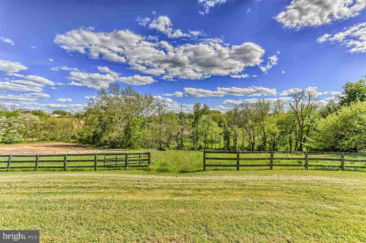 820 Cooper Road Hanover, PA 17331 - Photo 33 of 36