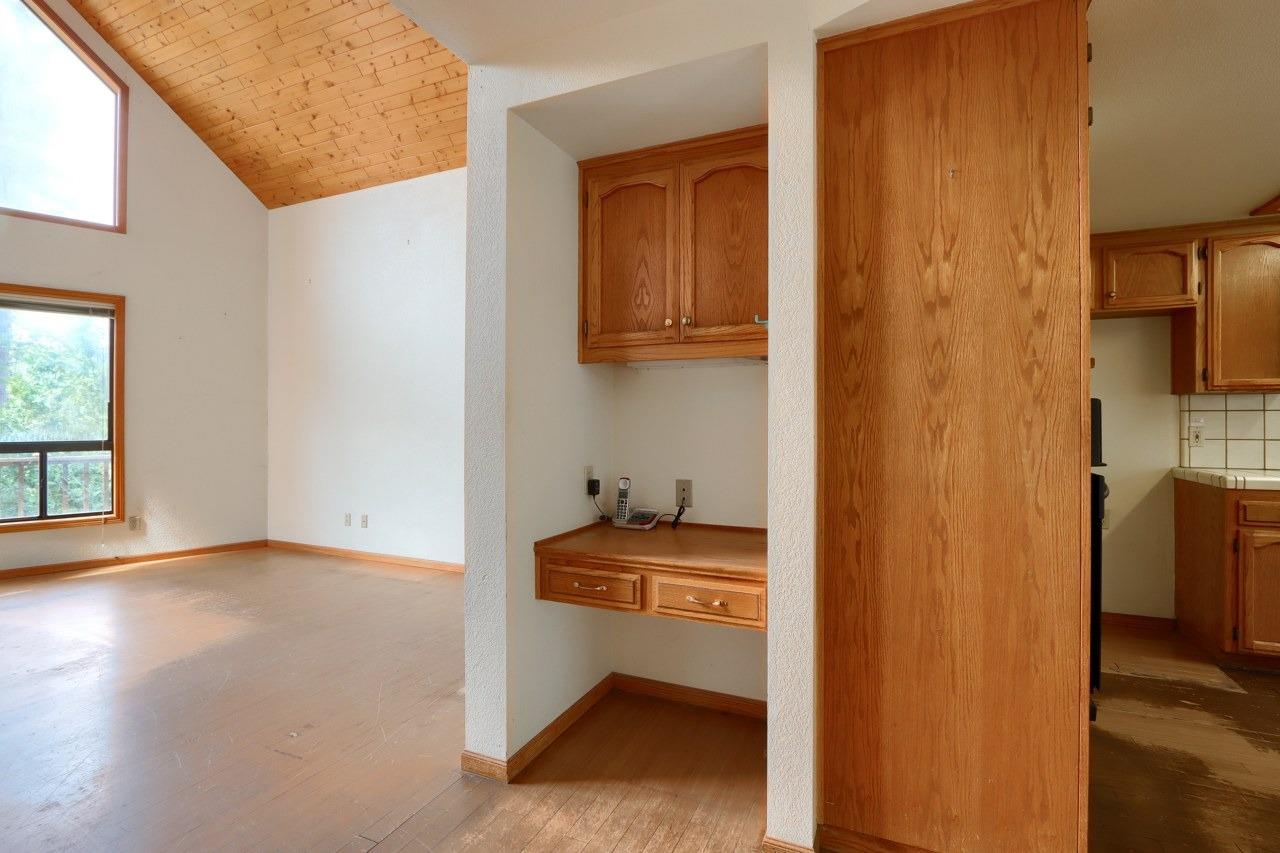 51973 Montgomery Drive Oakhurst, CA 93644 - Photo 14 of 50 a view of storage and utility room