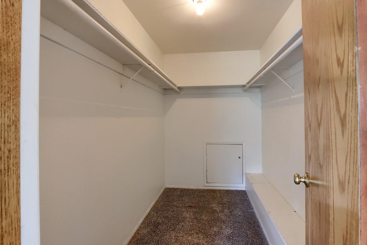 51973 Montgomery Drive Oakhurst, CA 93644 - Photo 35 of 50 a view of room