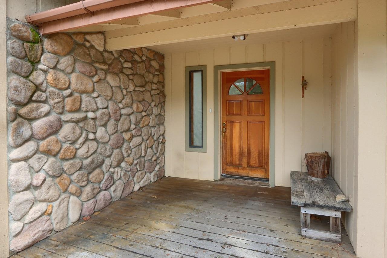 51973 Montgomery Drive Oakhurst, CA 93644 - Photo 5 of 50 a view of a door and wooden floor