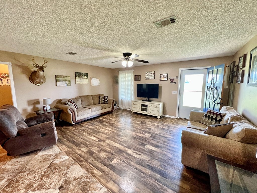 3971 Quillie Jones Road Adel, GA 31620 - Photo 4 of 19 Gallery Image 4