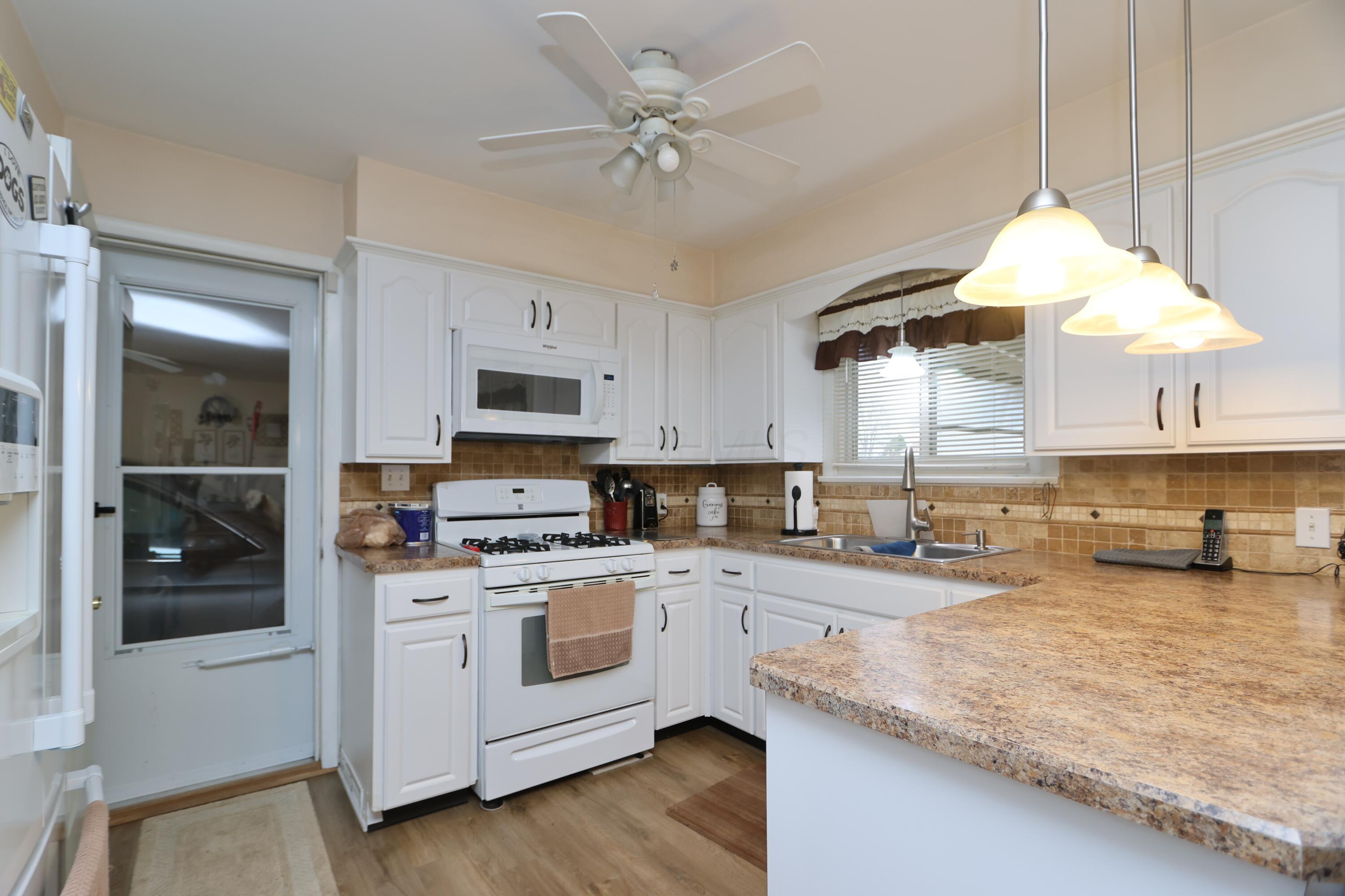 86 Sherbrook Road Mansfield, OH 44907 - Photo 7 of 44 2A5A8190