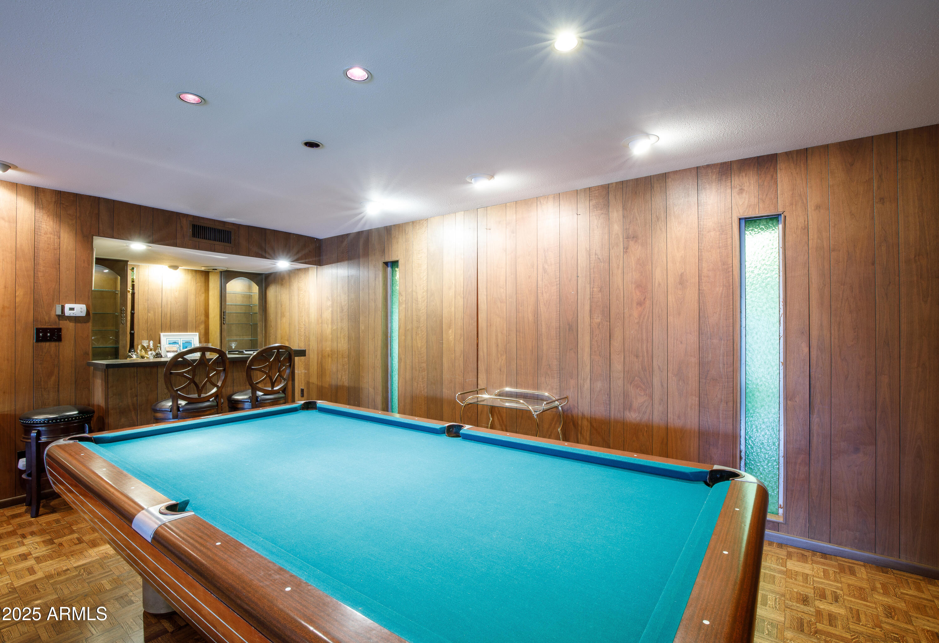 7125 North 2nd Place Phoenix, AZ 85020 - Photo 12 of 30 a room with pool table