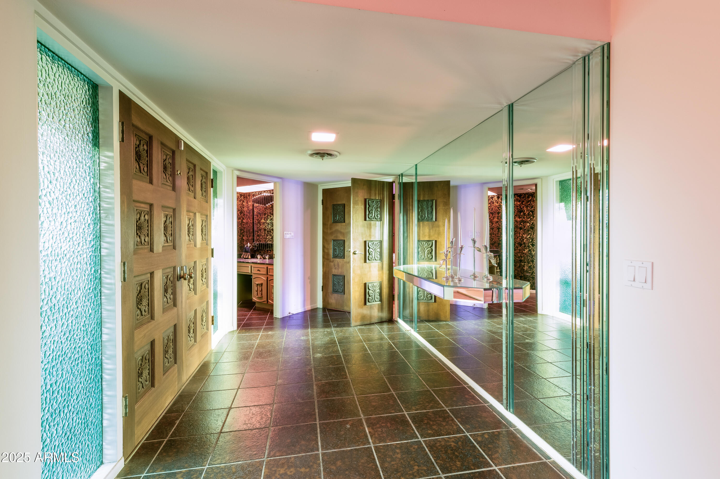 7125 North 2nd Place Phoenix, AZ 85020 - Photo 3 of 30