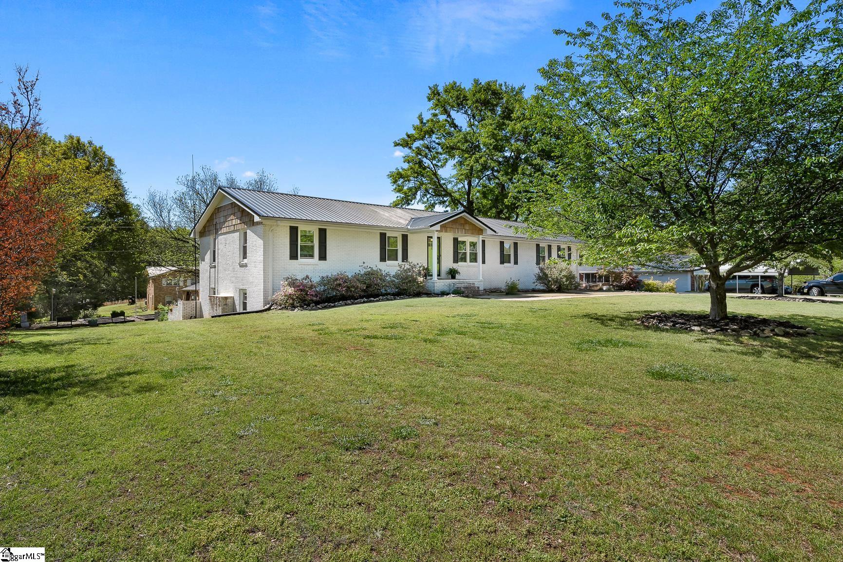6 River Drive Extension Williamston, SC 29697 - Photo 2 of 50