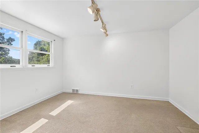 $409,000 | 403 Sunderland Drive, Pittsburgh, PA 15237