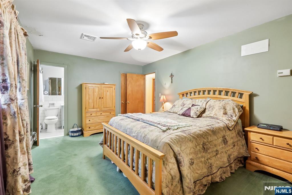 123 Midwood Road Paramus, NJ 07652 - Photo 23 of 46