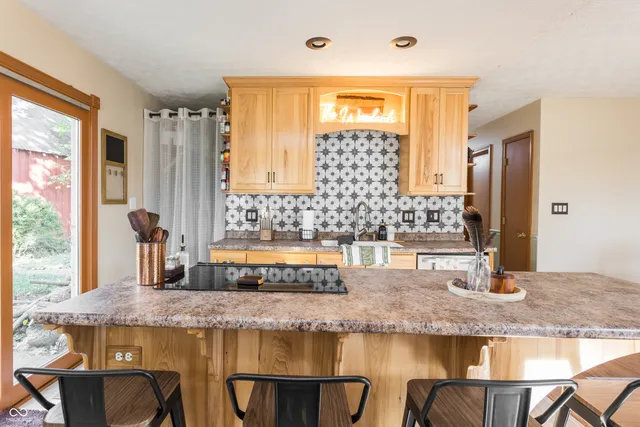 $199,000 | 7 East Berry Street, Greencastle, IN 46135