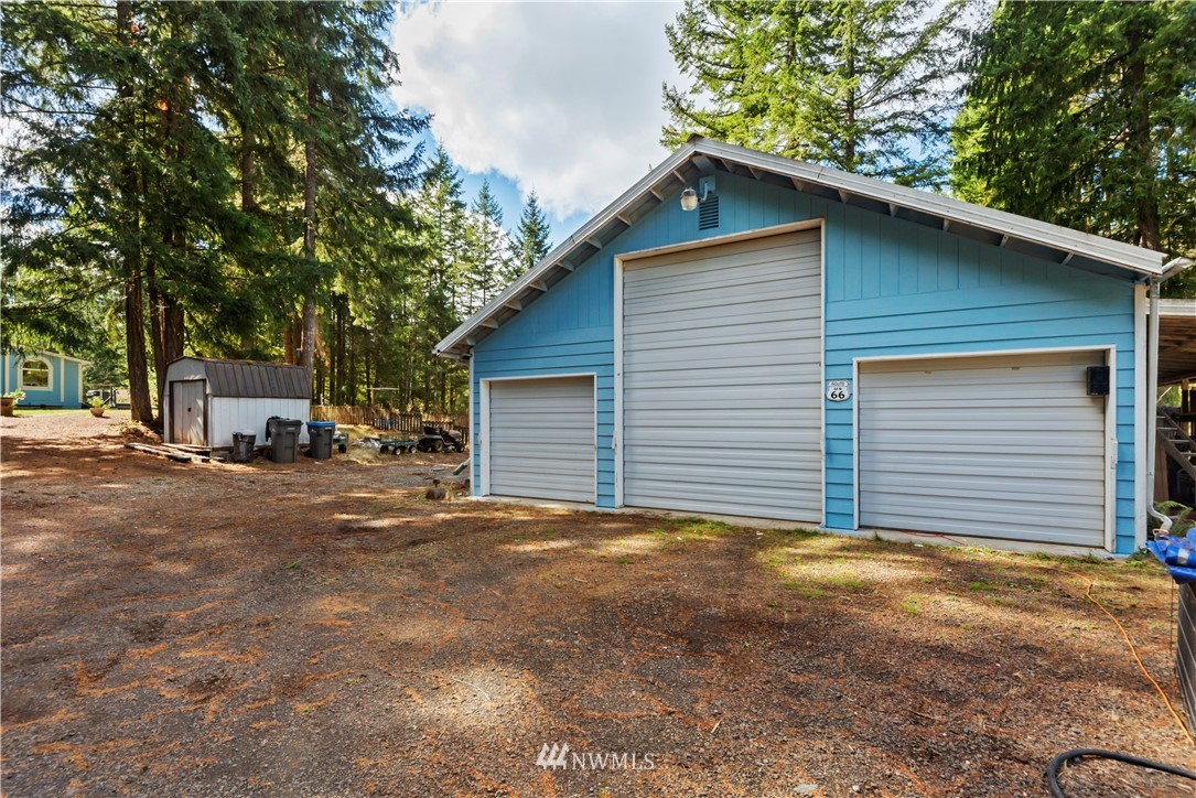 3631 Southwest Huckleberry Road Port Orchard, WA 98367 - Photo 2 of 30 Gallery Image 2