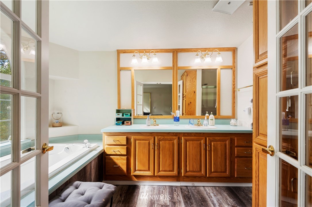 3631 Southwest Huckleberry Road Port Orchard, WA 98367 - Photo 13 of 30 Gallery Image 13