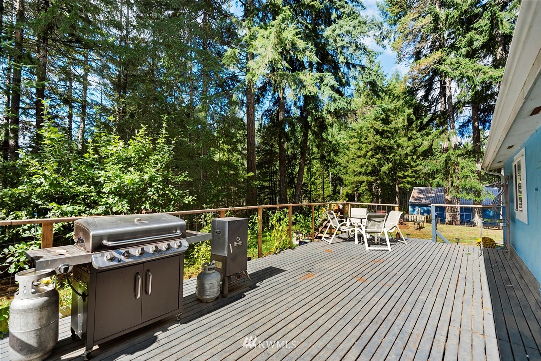 3631 Southwest Huckleberry Road Port Orchard, WA 98367 - Photo 20 of 30 Gallery Image 20