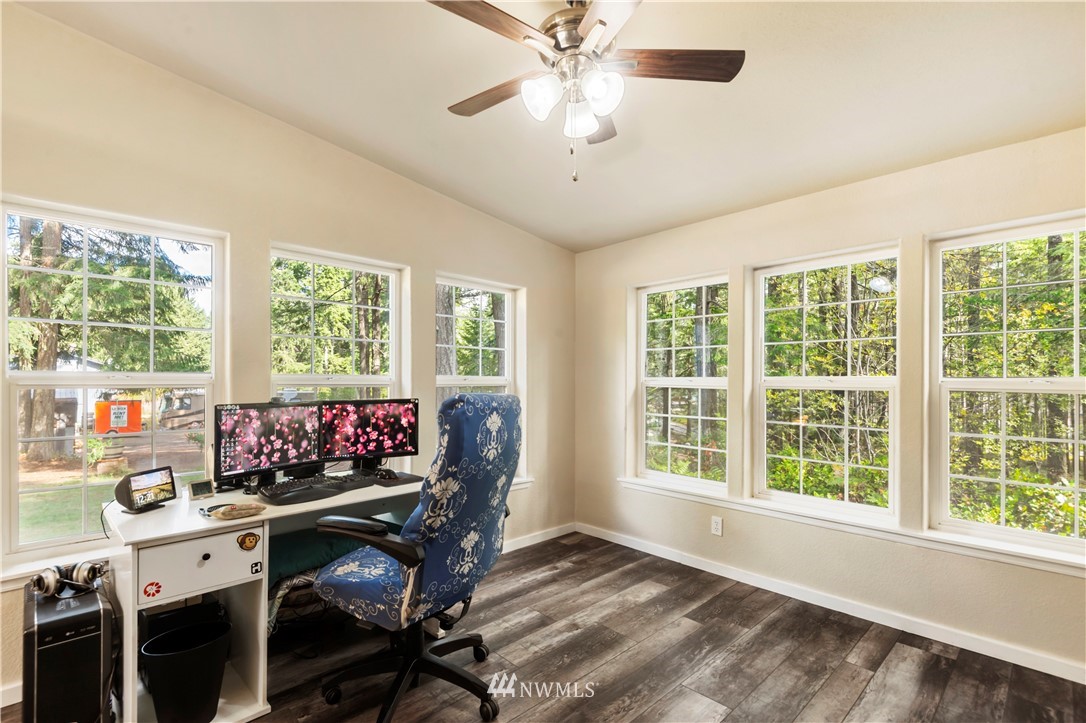 3631 Southwest Huckleberry Road Port Orchard, WA 98367 - Photo 10 of 30 Gallery Image 10