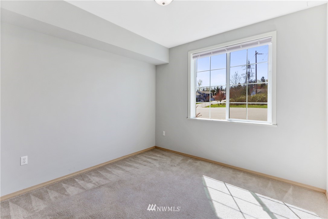 2804 Southeast 8th Place, Unit 1104 Renton, WA 98058 - Photo 19 of 25 Gallery Image 19
