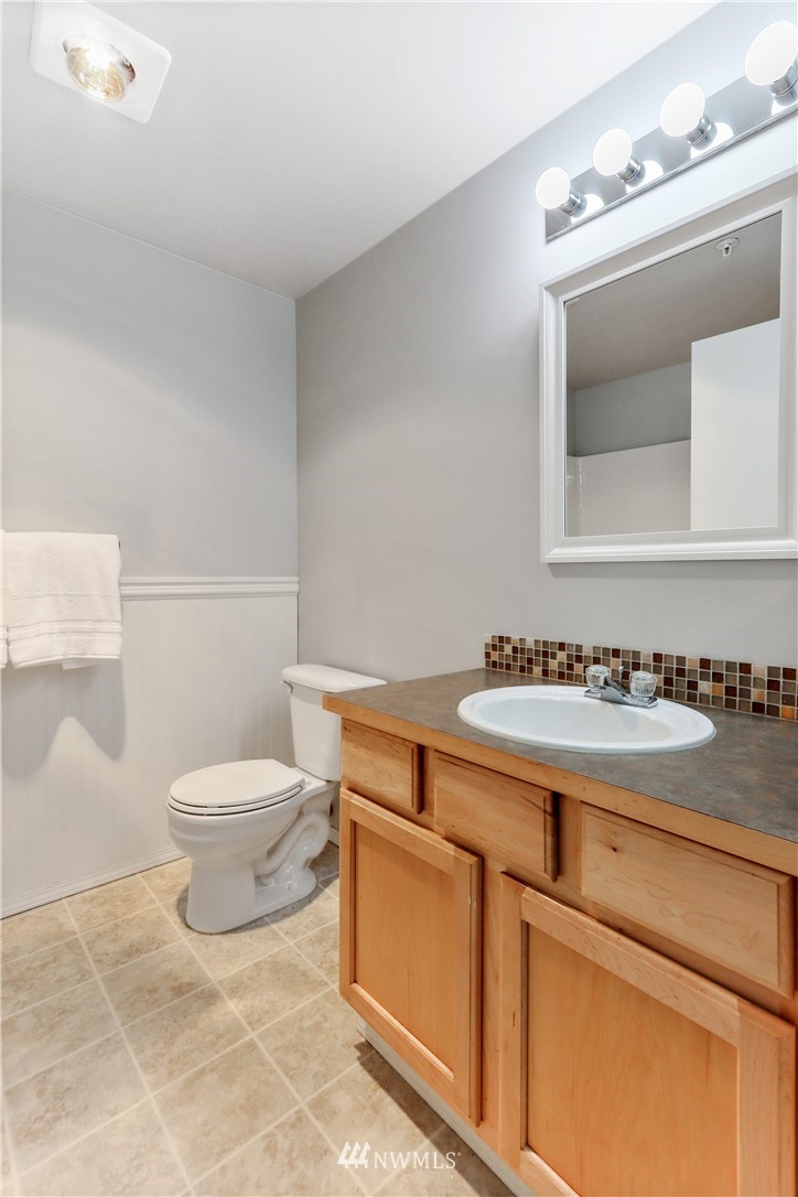 2804 Southeast 8th Place, Unit 1104 Renton, WA 98058 - Photo 20 of 25 Gallery Image 20