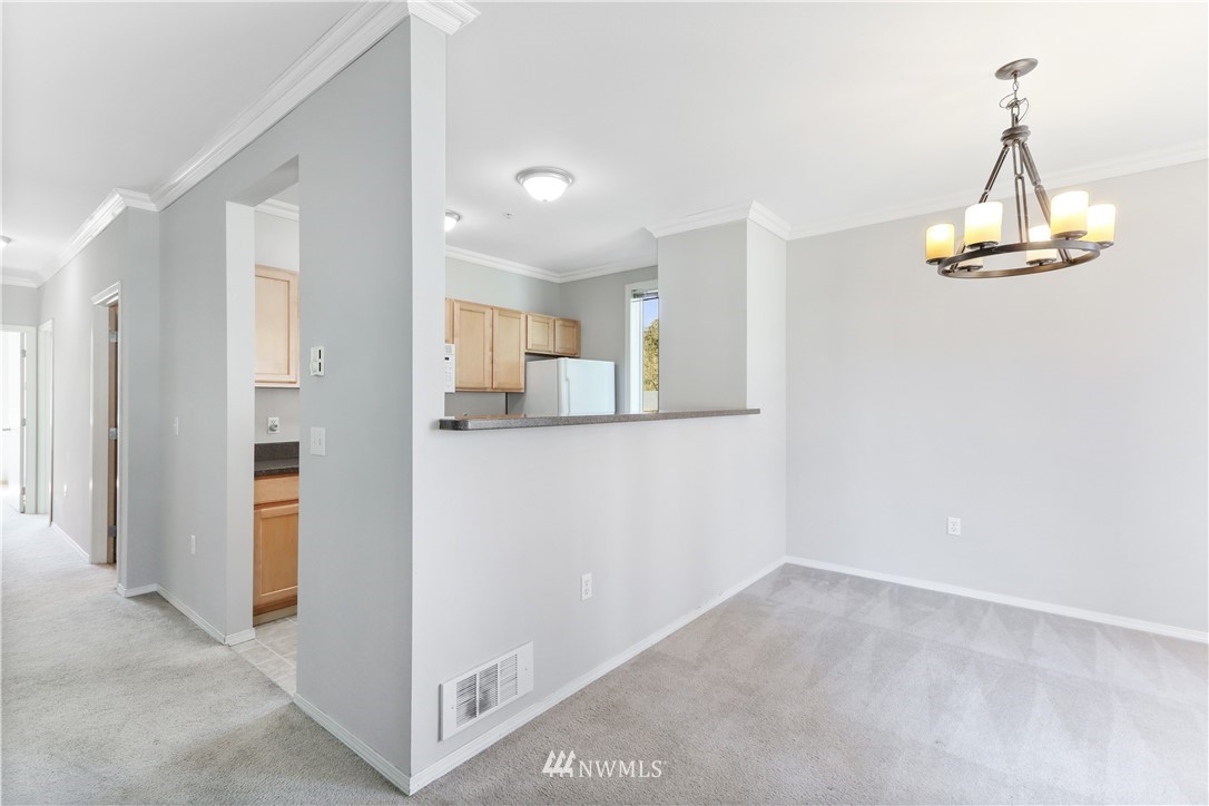 2804 Southeast 8th Place, Unit 1104 Renton, WA 98058 - Photo 8 of 25 Gallery Image 8