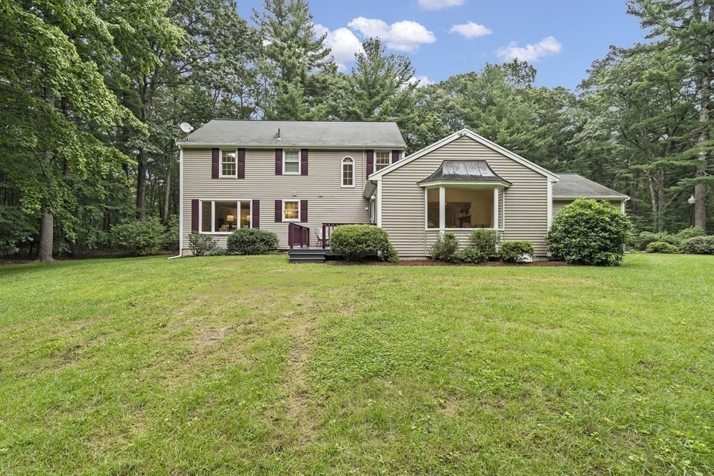 136 Murphy Road Hudson, MA 01749 - Photo 24 of 34 Gallery Image 24