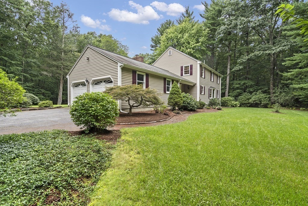 136 Murphy Road Hudson, MA 01749 - Photo 29 of 34 Gallery Image 29