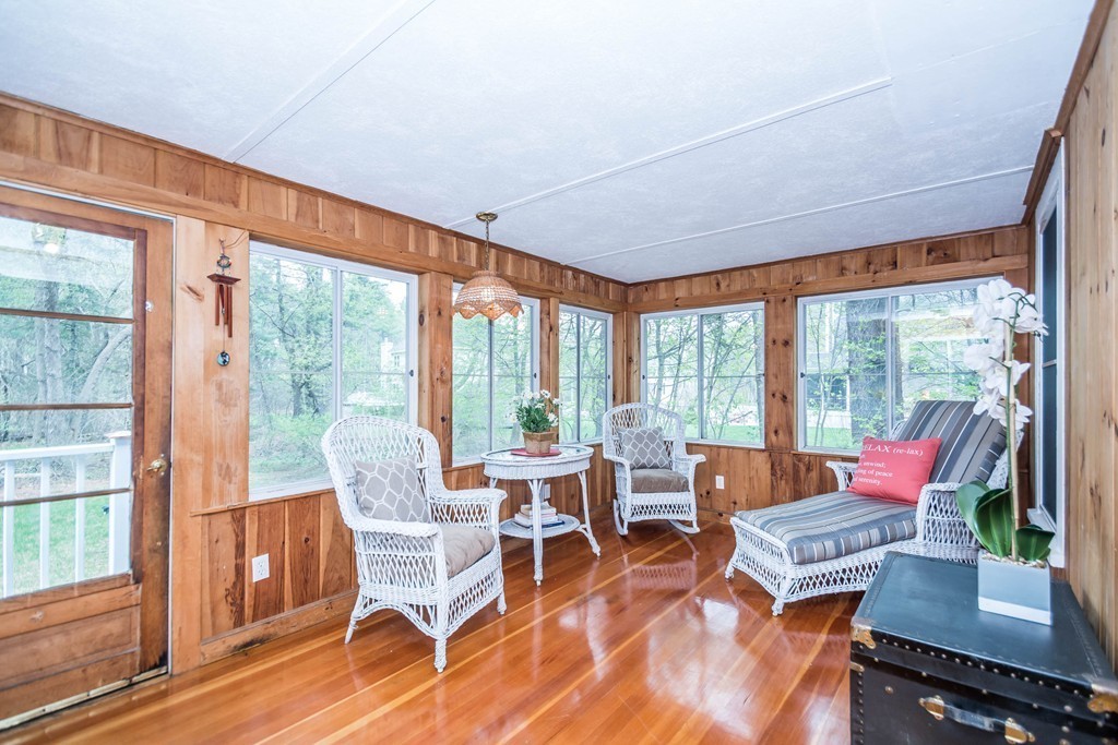 447 Grove Street Reading, MA 01867 - Photo 25 of 29 Gallery Image 25