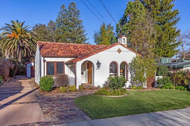 $3,300,000 | 216 San Mateo Avenue, Los Gatos, CA 95030