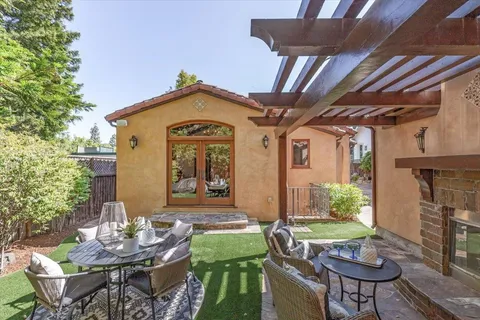 $3,300,000 | 216 San Mateo Avenue, Los Gatos, CA 95030