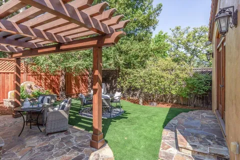 $3,300,000 | 216 San Mateo Avenue, Los Gatos, CA 95030