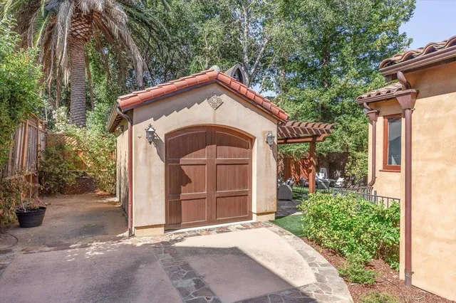 $3,300,000 | 216 San Mateo Avenue, Los Gatos, CA 95030