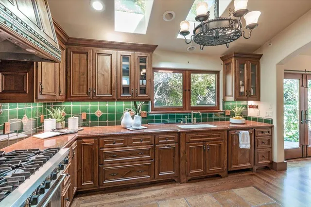 $3,300,000 | 216 San Mateo Avenue, Los Gatos, CA 95030