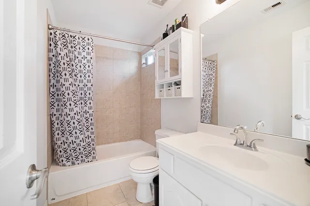 $415,000 | 20692 Oakhurst Meadows Drive, Porter, TX 77365