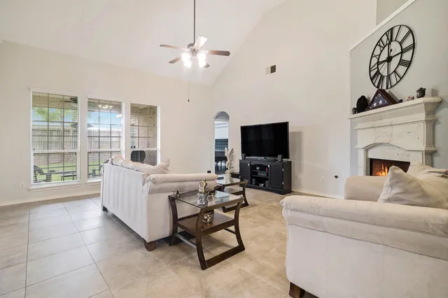 $415,000 | 20692 Oakhurst Meadows Drive, Porter, TX 77365