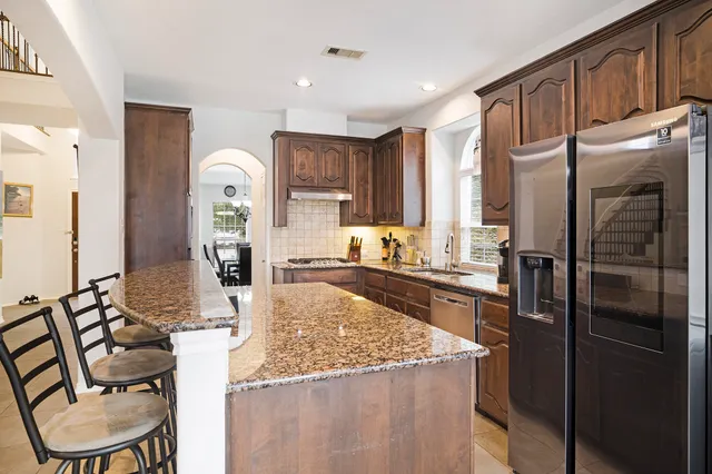 $415,000 | 20692 Oakhurst Meadows Drive, Porter, TX 77365