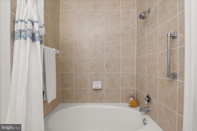 $532,000 | 309 Holland Lane, Unit 314, Alexandria, VA 22314