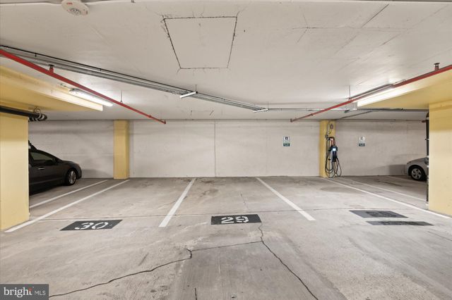 $532,000 | 309 Holland Lane, Unit 314, Alexandria, VA 22314